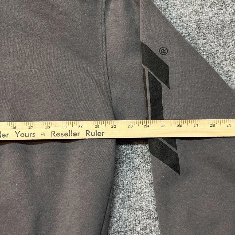 Formula 1 Hoodie Mens Medium Gray Racing Sweatshirt Full Zip Pacsun F1